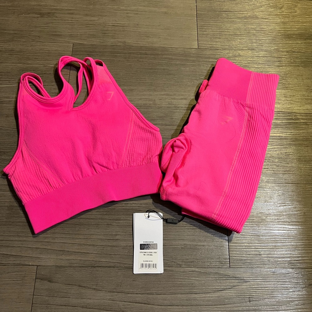 NWT gymshark set